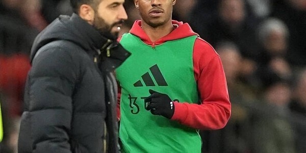 无视阿莫林！拉什福德在欧冠大爆发梅开二度后B费公开点赞