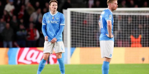 那不勒斯2-6惨败埃因霍温，意甲冠军28年来最丢脸一战